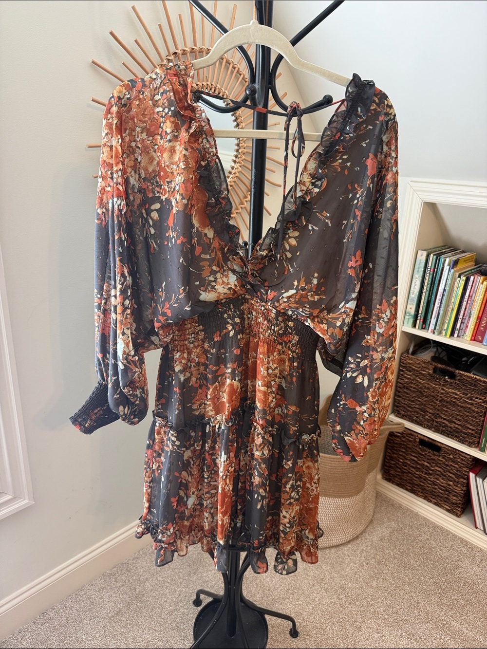 Floral V-Neck Long Sleeve Tiered Mini Dress - Rust Black